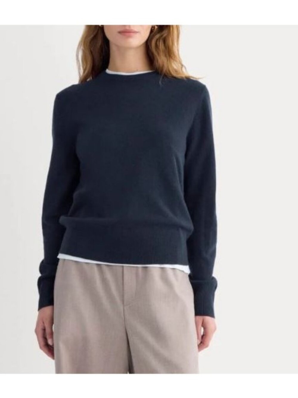 Everlane The Cashmere Slim Crew Sweater in Navy Blue Size Small NWT
